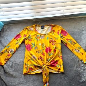 Rue 21 yellow long sleeve, size xs
